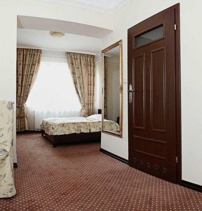 Wzgorze Toskanii Conferences & Restaurant Przeźmierowo Chambre photo