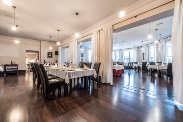 Wzgorze Toskanii Conferences & Restaurant Przeźmierowo Extérieur photo