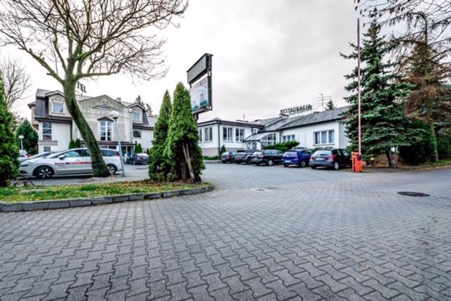 Wzgorze Toskanii Conferences & Restaurant Przeźmierowo Extérieur photo